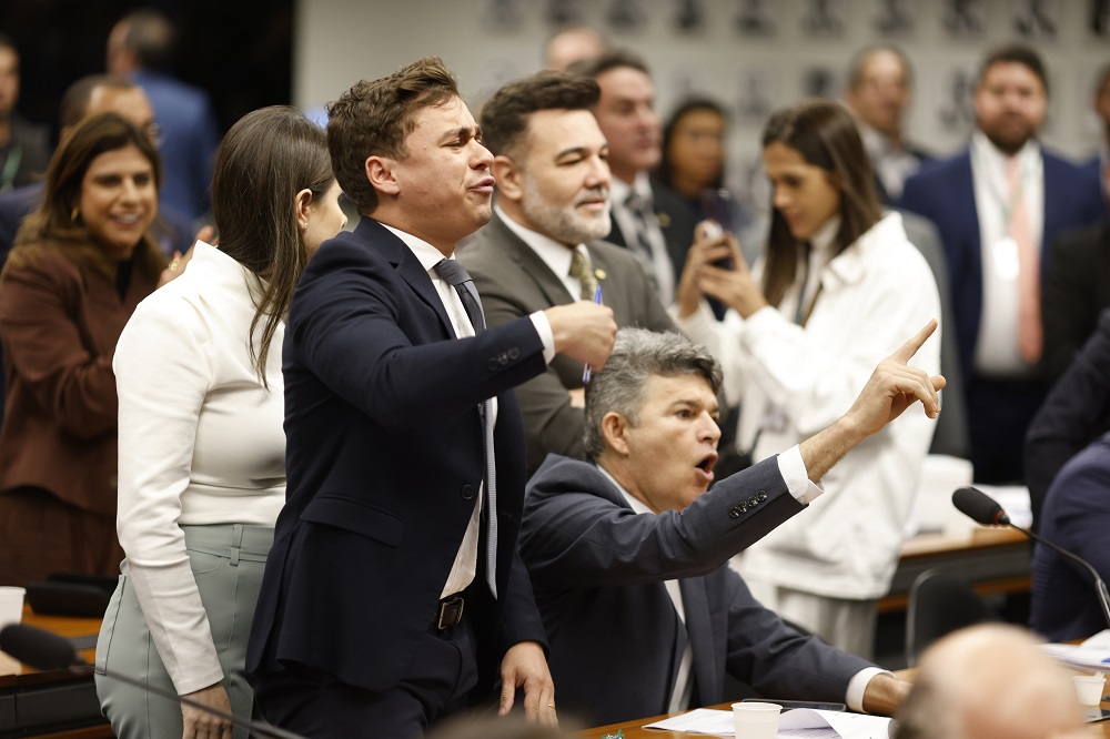 Nikolas Ferreira perde recurso e terá que indenizar Duda Salabert por transfobia