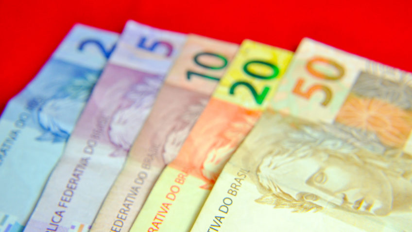 Mercado eleva previsão de crescimento econômico a 2,18% em 2025