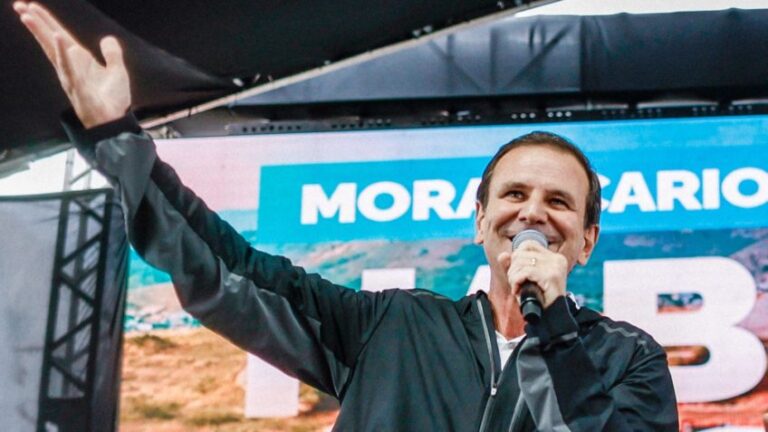 Eduardo Paes veta projeto de lei do “Dia da Cegonha Reborn”