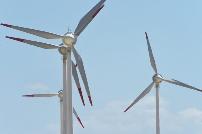 Eólicas devolverão R$ 3,9 bi à conta de energia de reserva até 2026