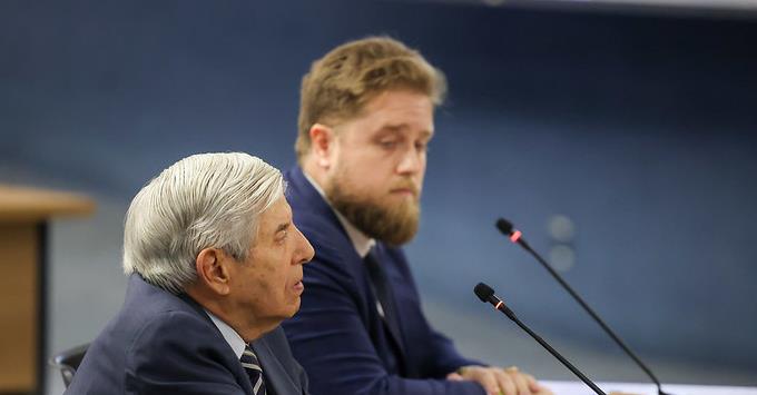 Augusto Heleno leva "bronca" do advogado e nega tentativa de golpe