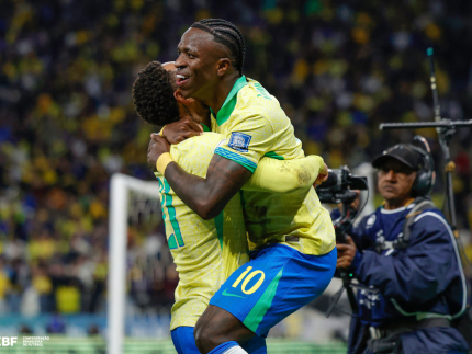 Com Ancelotti, Brasil vence Paraguai e garante vaga na Copa do Mundo