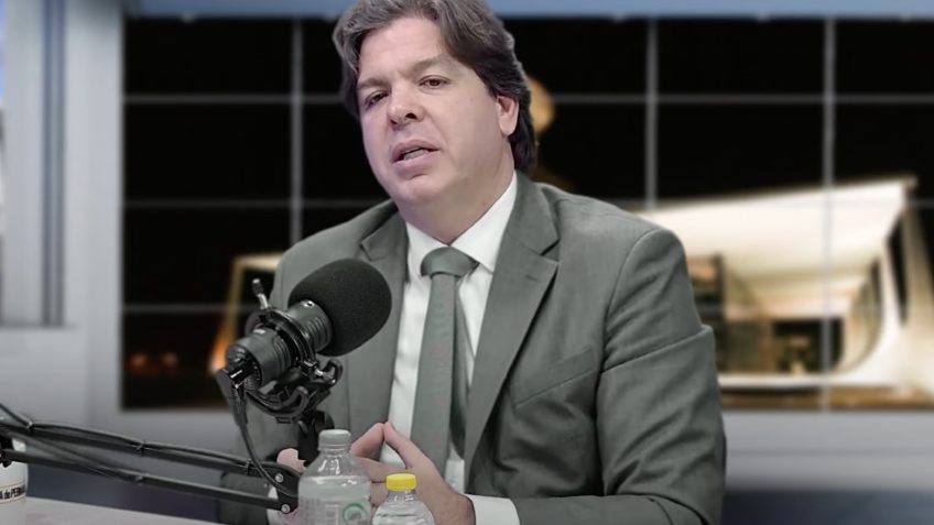 Comunicações ainda não tem plano para regular redes sociais