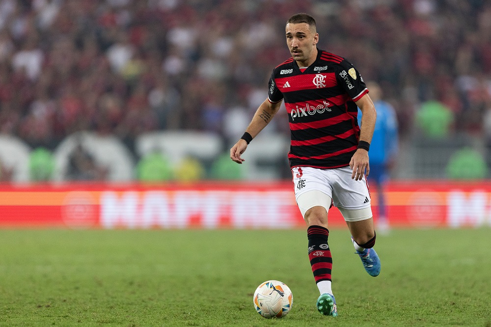 Léo Ortiz vê Flamengo forte para brilhar no Mundial e exalta profissionalismo de Gerson