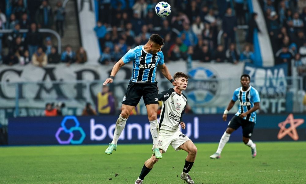 Corinthians e Grêmio empatam em 1 a 1 pelo Brasileirão