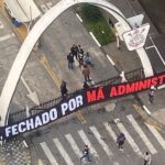 Parque São Jorge é invadido por torcidas organizadas em protesto contra crise no Corinthians