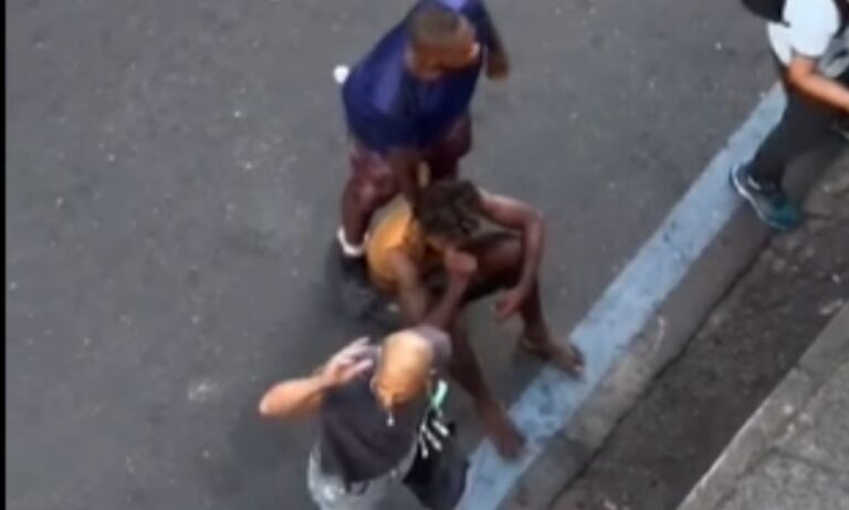 Mulher é agredida por morador de rua em Copacabana e tem nariz fraturado
