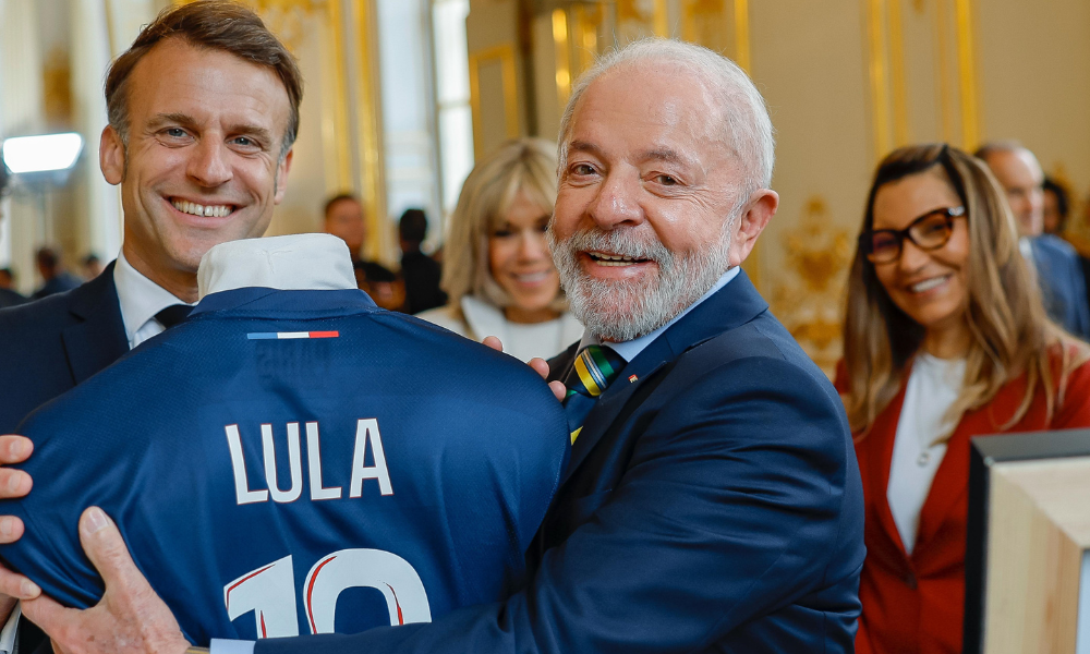 ‘Abra seu coração’ para acordo com o Mercosul, diz Lula a Macron