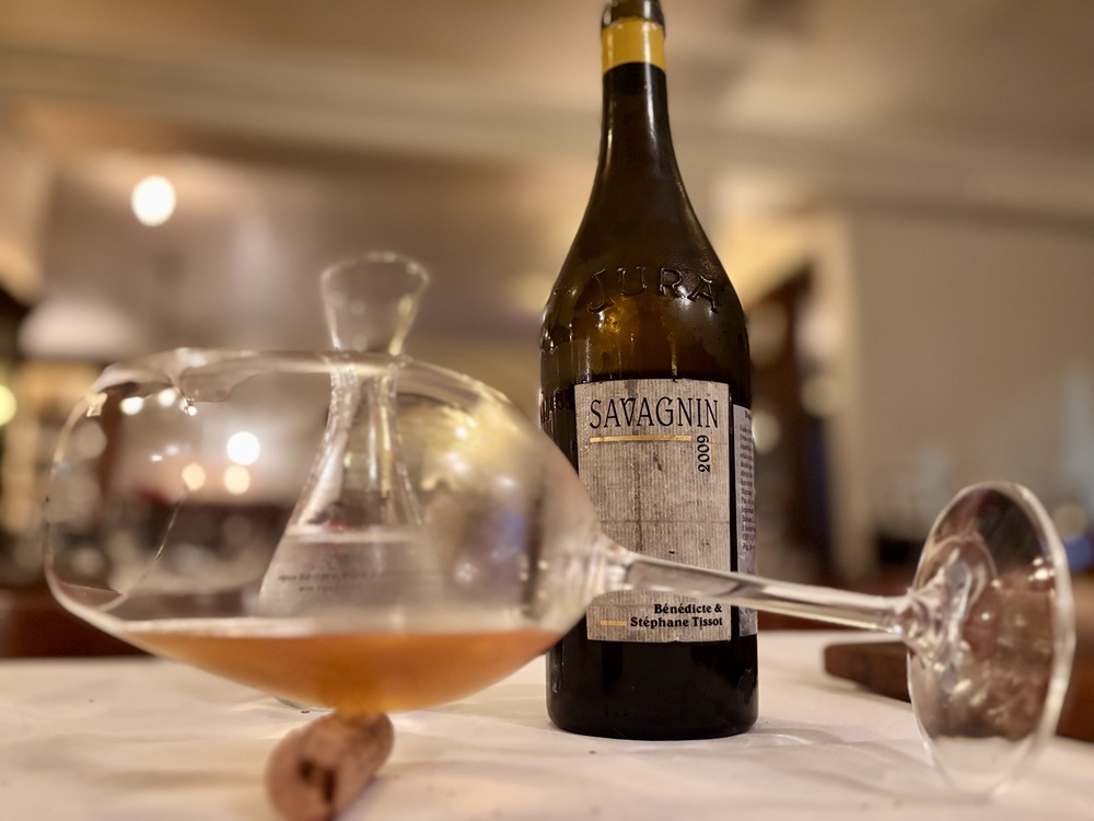 Os toques ou nuanças que encontramos em alguns vinhos brancos são defeitos ou qualidades? 
