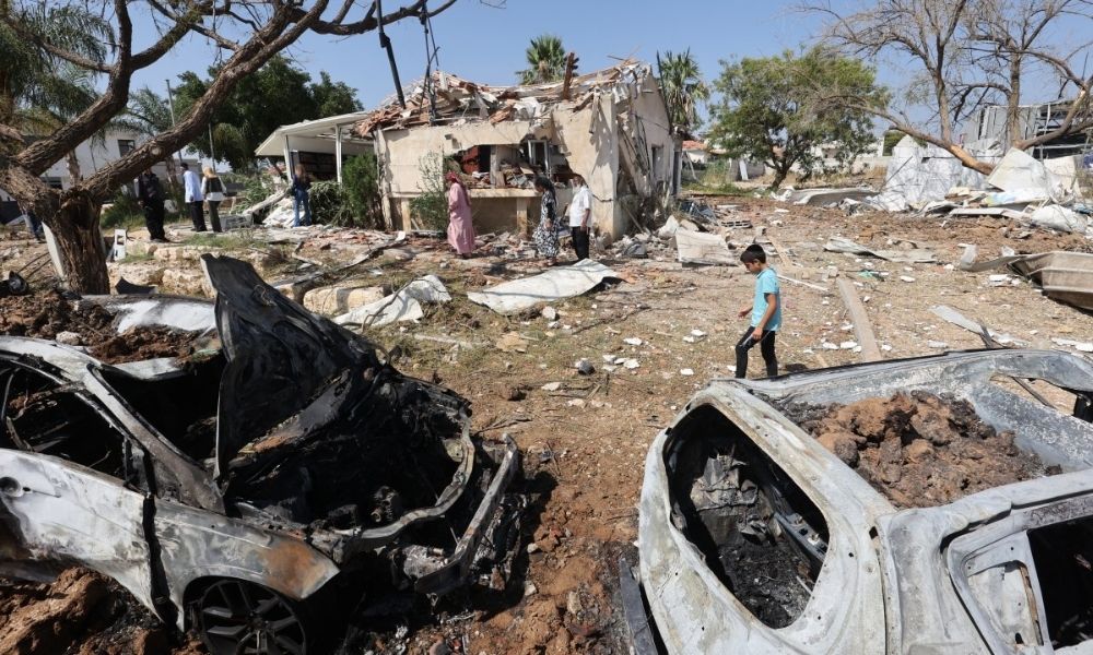 Guerra no Oriente Médico chega ao 5º dia sob novas trocas de ataques aéreos entre Israel e Irã