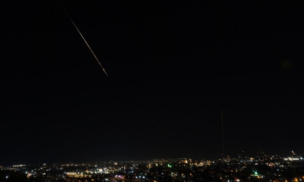 Sirenes de alerta voltam a soar em Israel após novos ataques do Irã