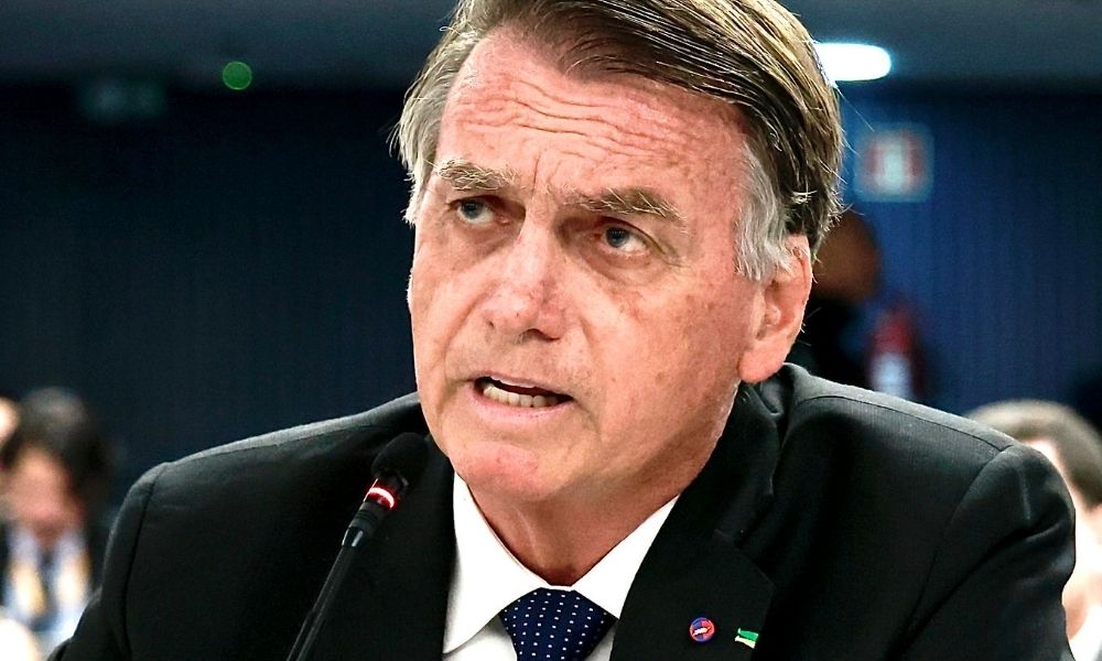 Abin Paralela: Veja a lista completa dos indiciados pela PF junto com Jair Bolsonaro e Carlos