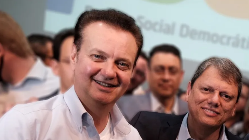 PSD reforça aliança com Tarcísio em inserções na TV em SP