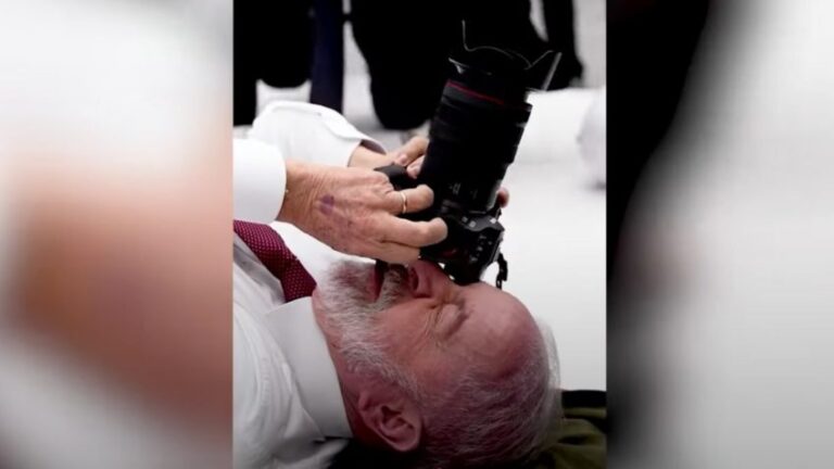 Internautas fazem meme com “acrobacia” de Lula em Paris