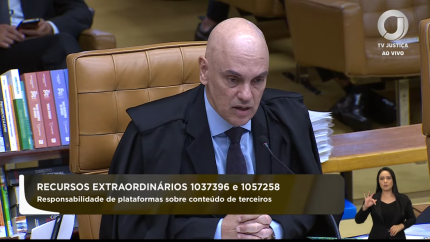 Moraes condena atuação das big techs e defende responsabilização por usuário