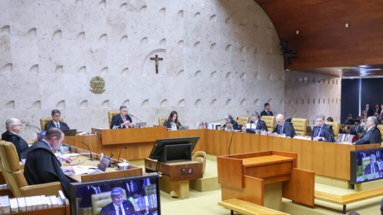 STF retoma julgamento sobre responsabilização das redes