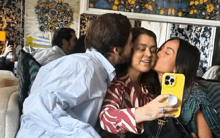 Sabrina Sato e Nicolas Prattes visitam Preta Gil em Nova York