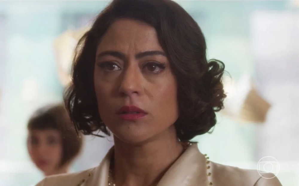 Carol Castro revela que foi perseguida assim como Clarice em ‘Garota do Momento’