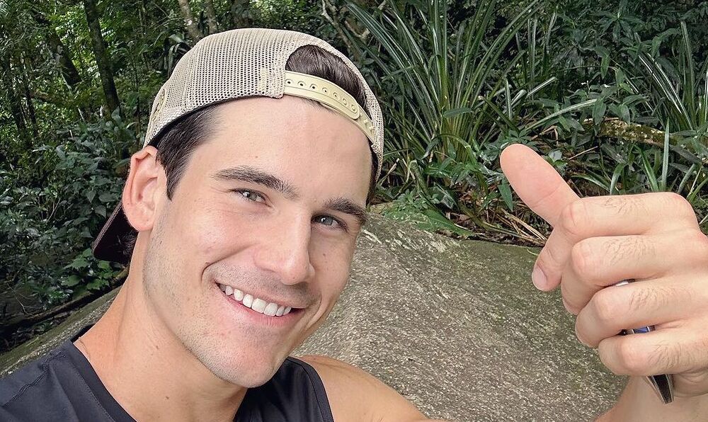 Nicolas Prattes responde pergunta íntima e brinca: ‘Tamanho do piu-piu é 22 cm’
