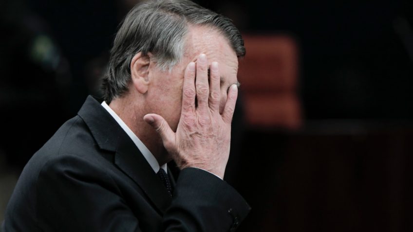 Assista aos vídeos vetados pelo STF no depoimento de Bolsonaro