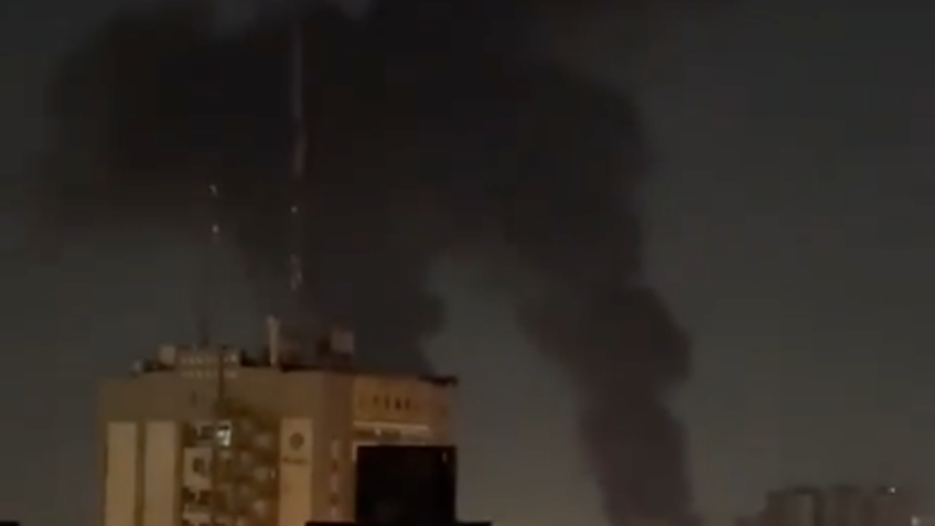 Irã lança novos mísseis contra Israel; explosões são ouvidas em Teerã